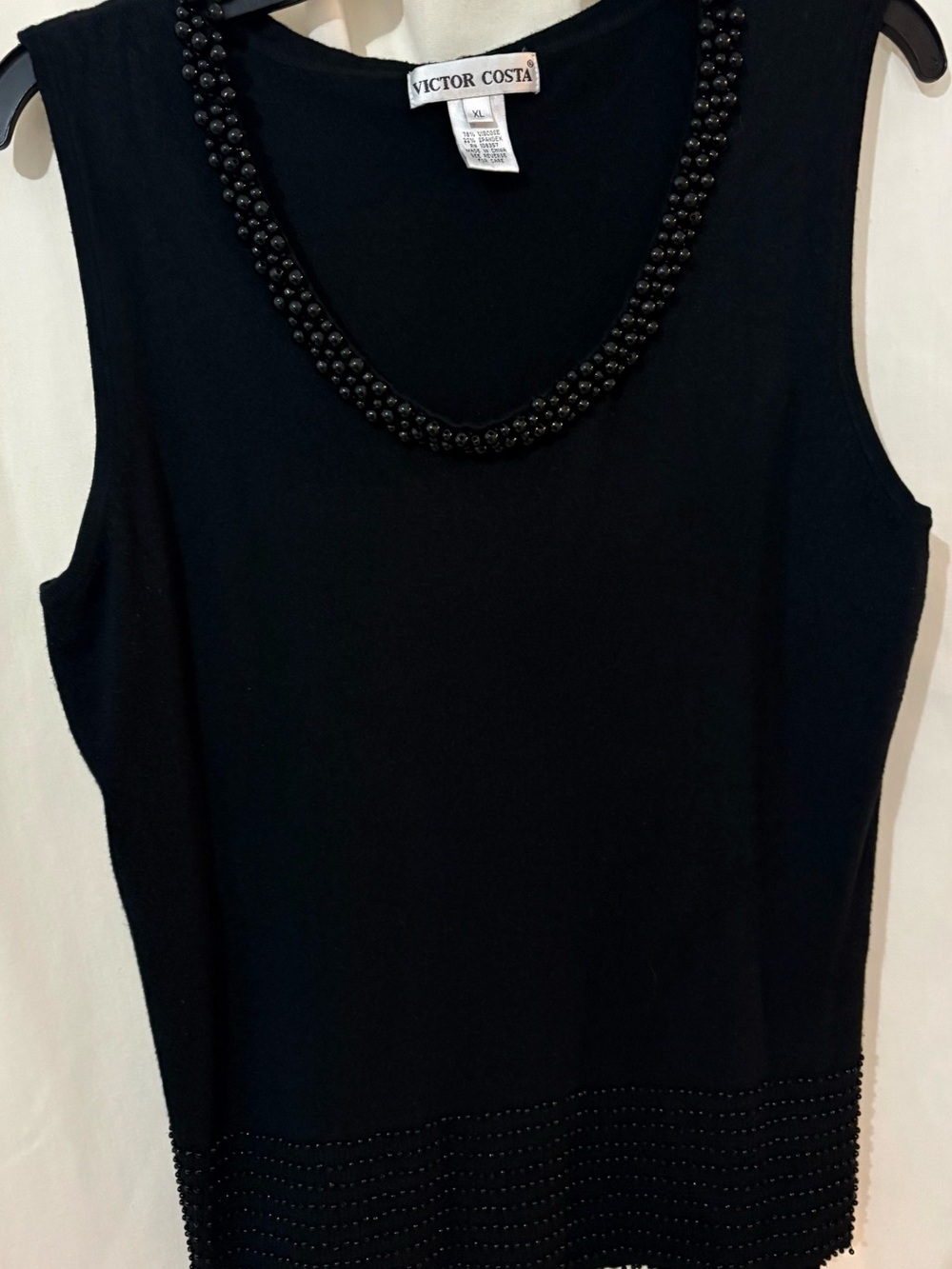 Victor Costa Black Beaded Neckline Sleeveless Tank
